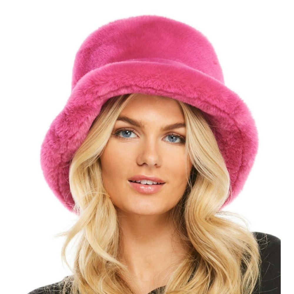 pink fluffy hat